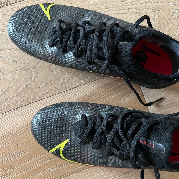 Nike Mercurial Vapor 14 Elite FG Soccer Cleat - Picture 3 of 5